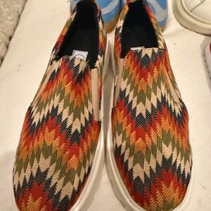 Colorful Zigzag Slip-On Shoes